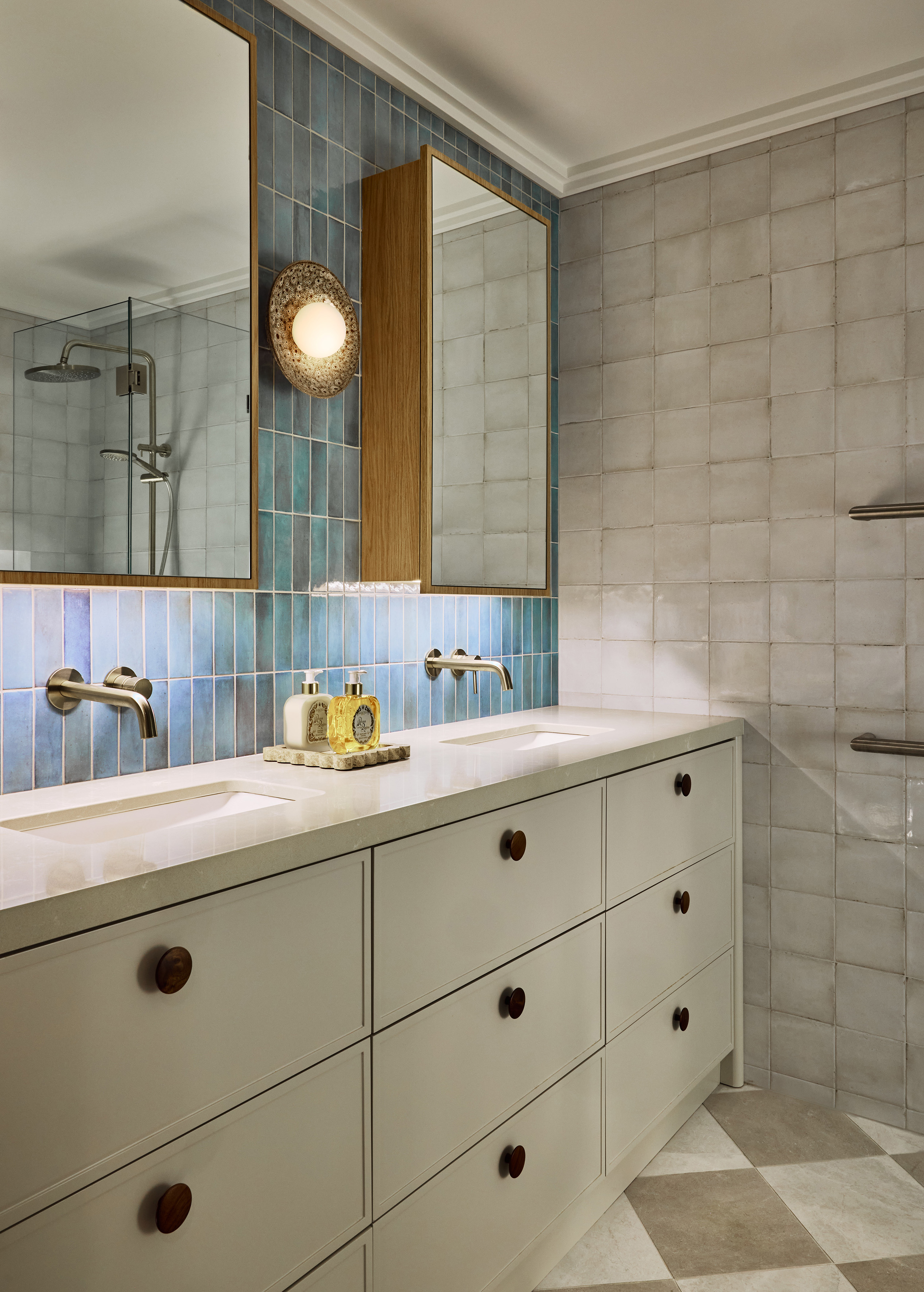 North Sydney residence bathroom